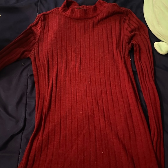 womens red turtle neck long sleeve small - Picture 2 of 2